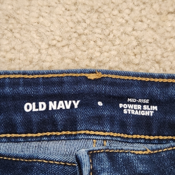 Old Navy Jeans - Picture 3 of 6